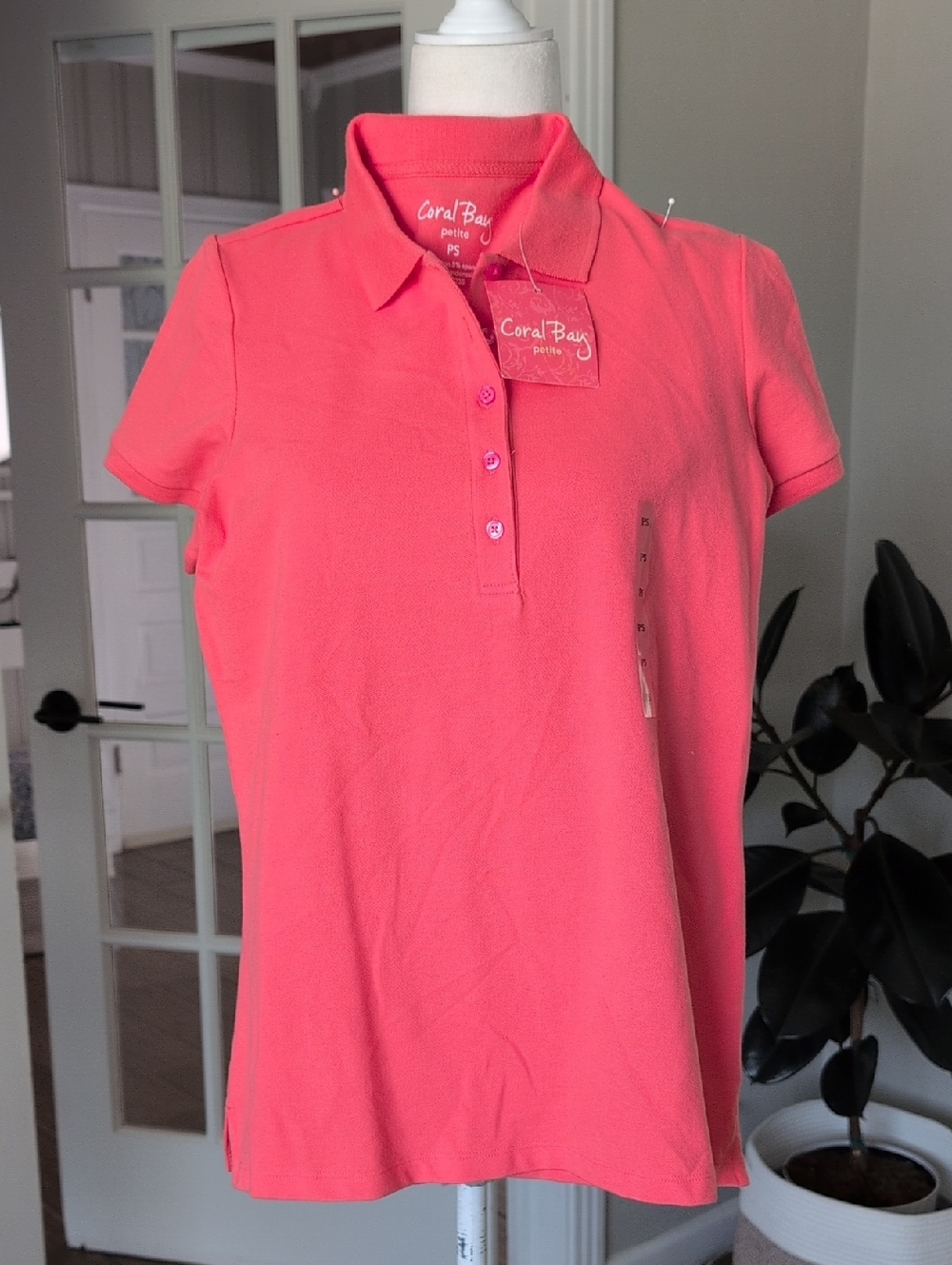NWT Coral Bay Coral Polo Shirt - Women's Short Sleeve Petite Small